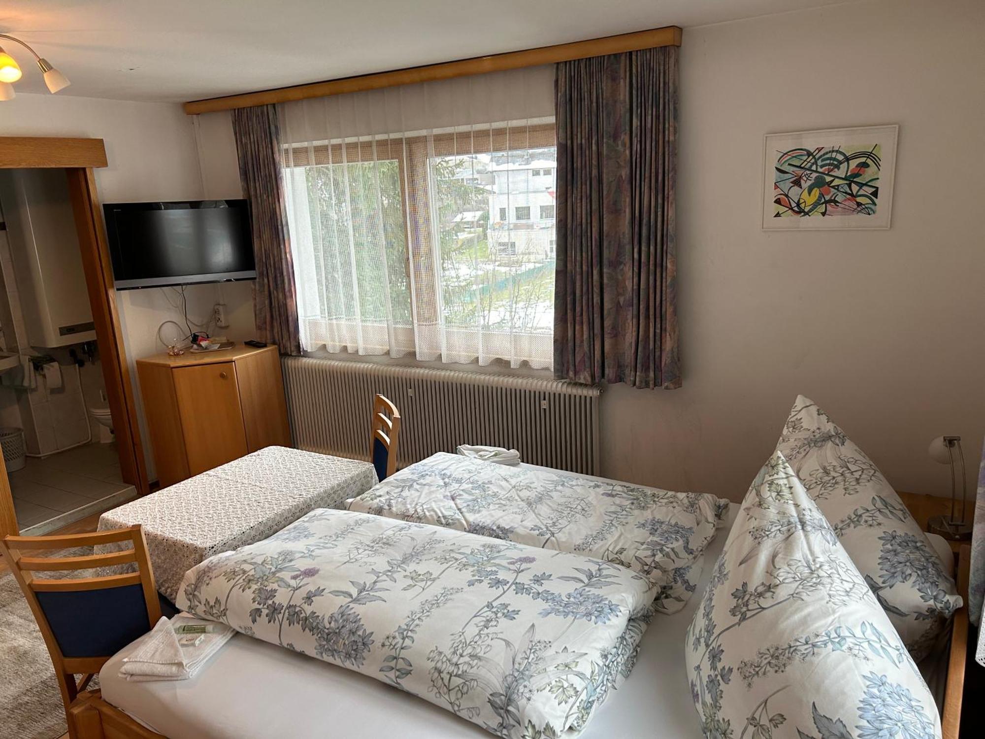Austrian Motel Heiss Prutz Zewnętrze zdjęcie